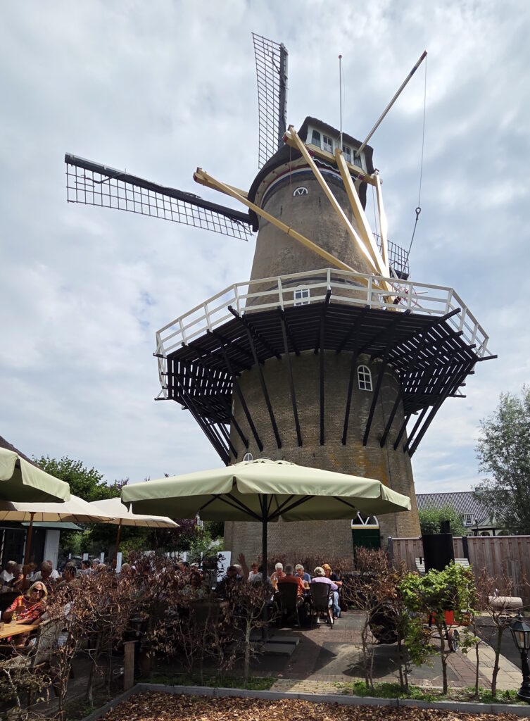 Pannenkoeken eten ‘onder de Molen’