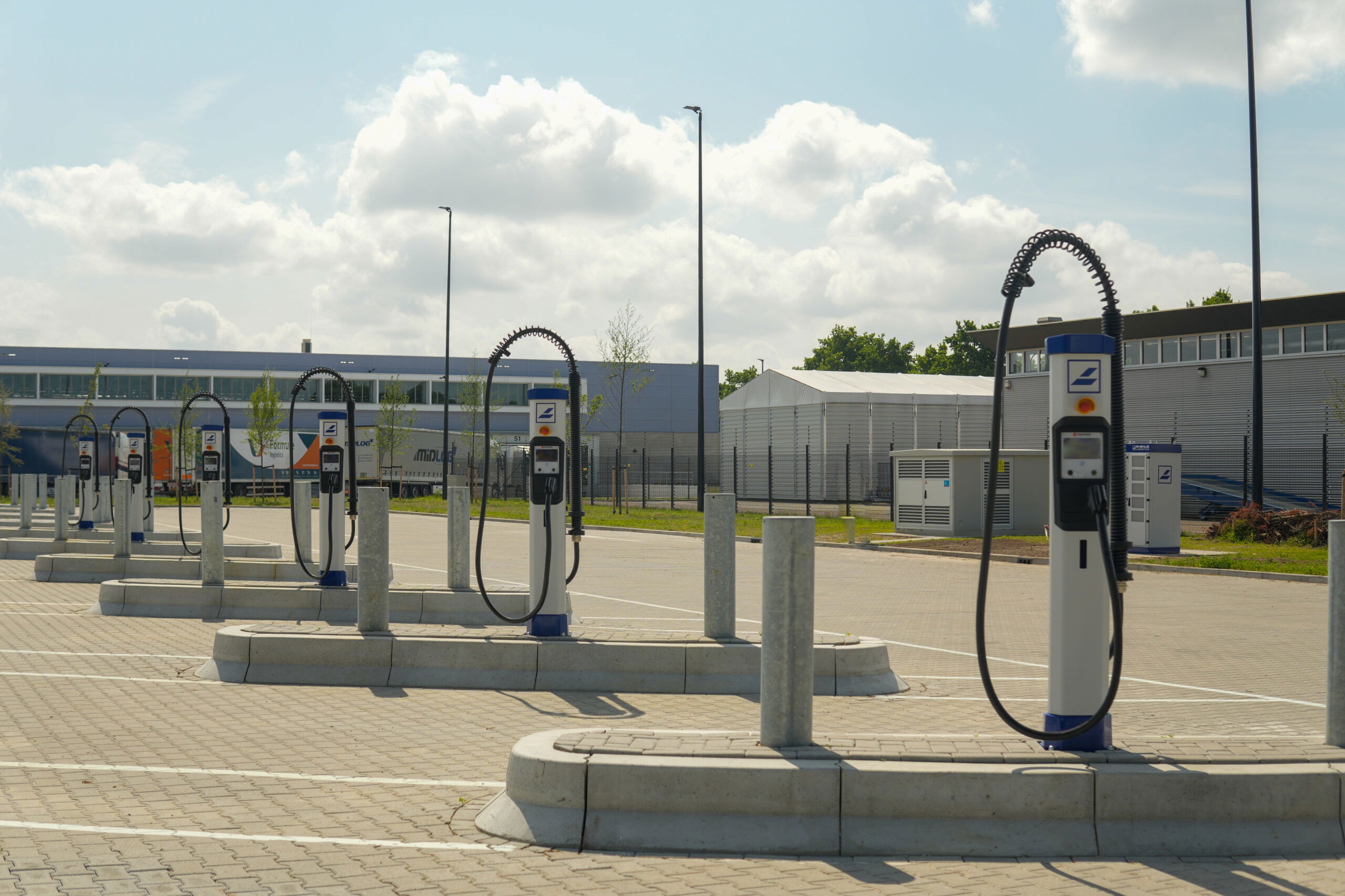 Laadpalen voor elektrische vrachtwagens