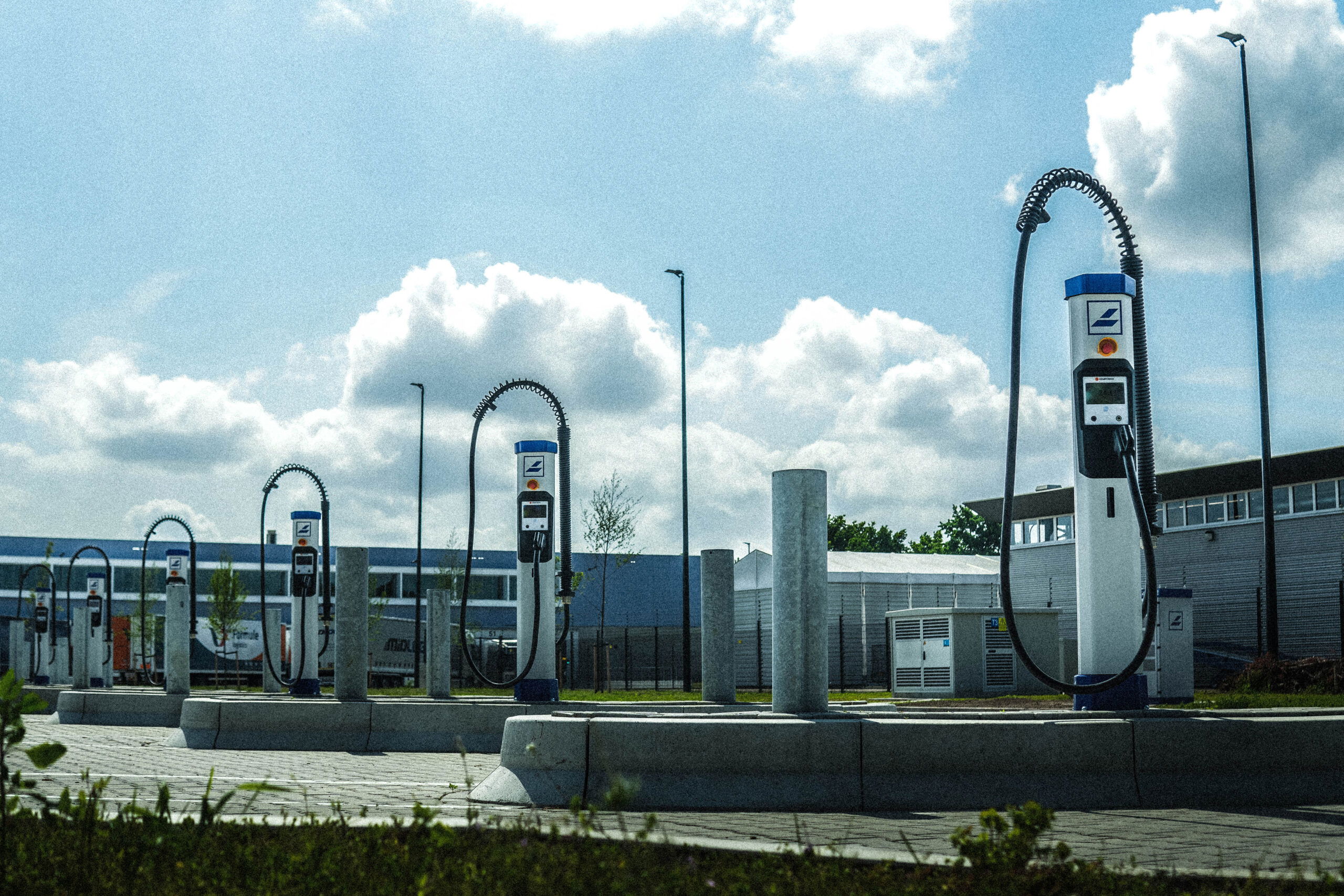 Zakelijk laadplein bij je bedrijf