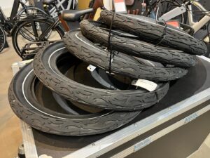 Kenda Buitenband 20X3,0 (68-406)