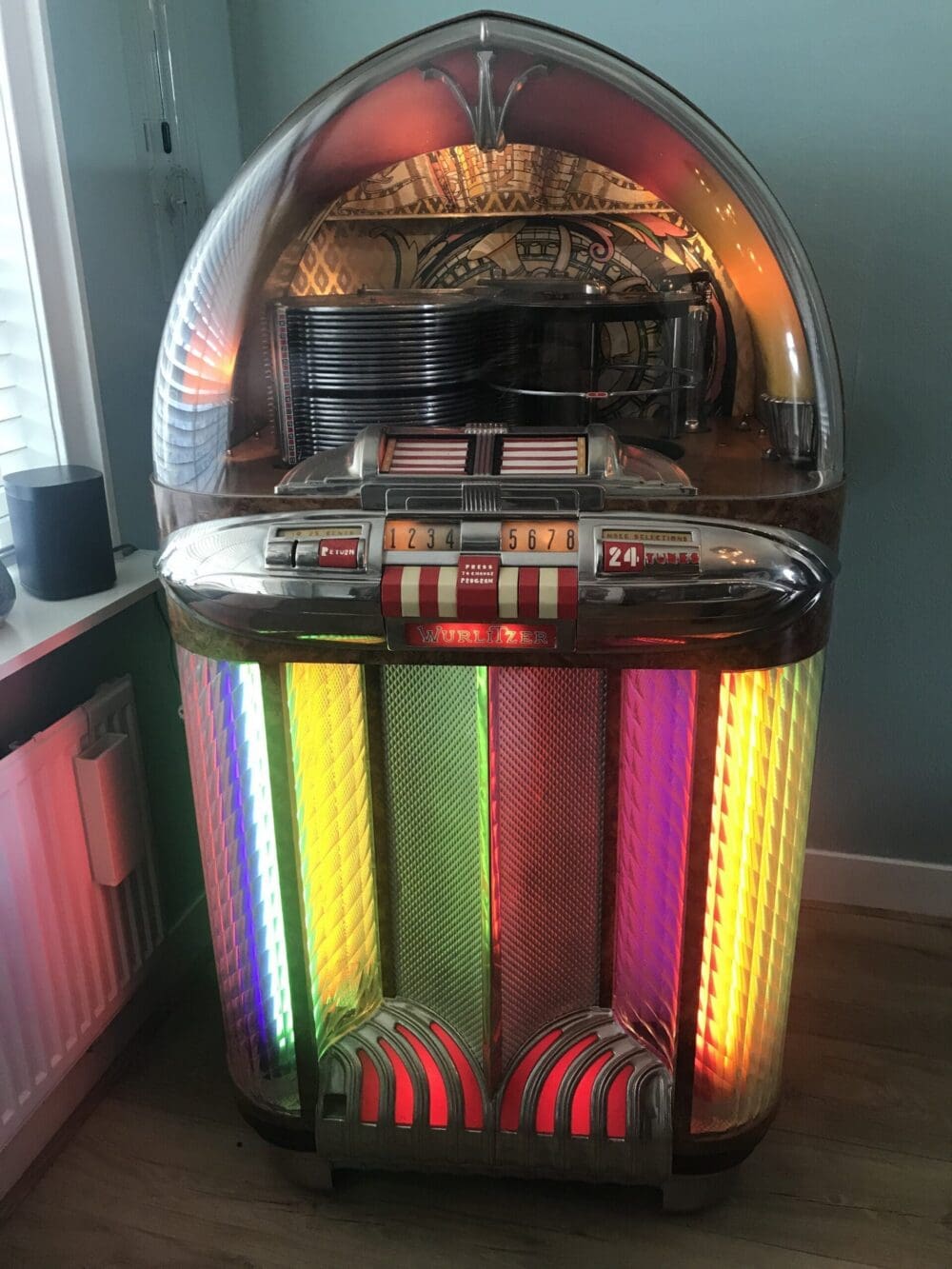 Wurlitzer 1100 jukebox 1948