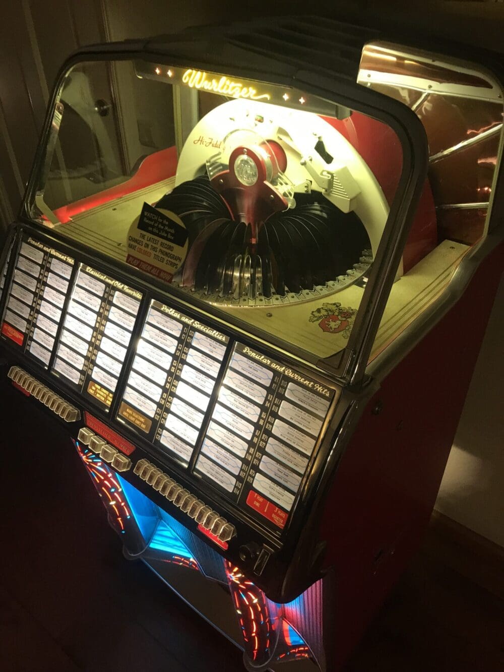 WURLITZER jukebox onderdelen. Nieuw, NOS én gebruikt.