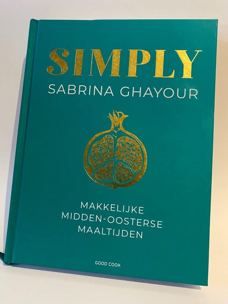 Review: Simply - Sabrina Ghayour