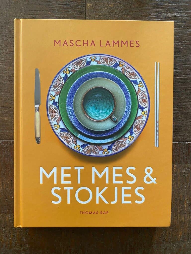 Review: Met mes & stokjes – Mascha Lammes