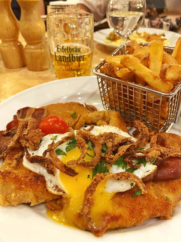 10+ tips om te eten en drinken in Bonn & cultureel te doen - Gasthaus Im Stiefel