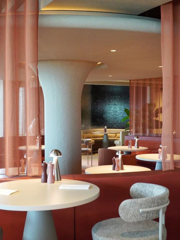 Restaurant Nomon - Carlton Beach Scheveningen - tips restaurants Den Haag en Scheveningen