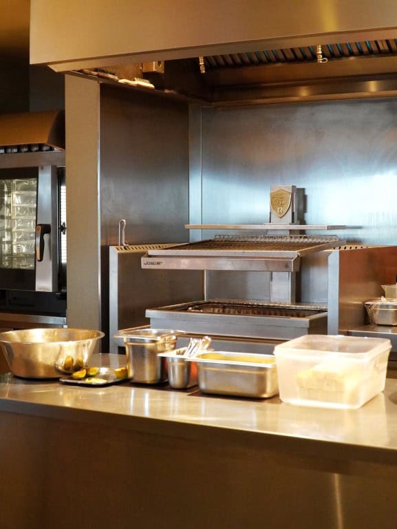 Restaurant Nomon - Carlton Beach Scheveningen - tips restaurants Den Haag en Scheveningen