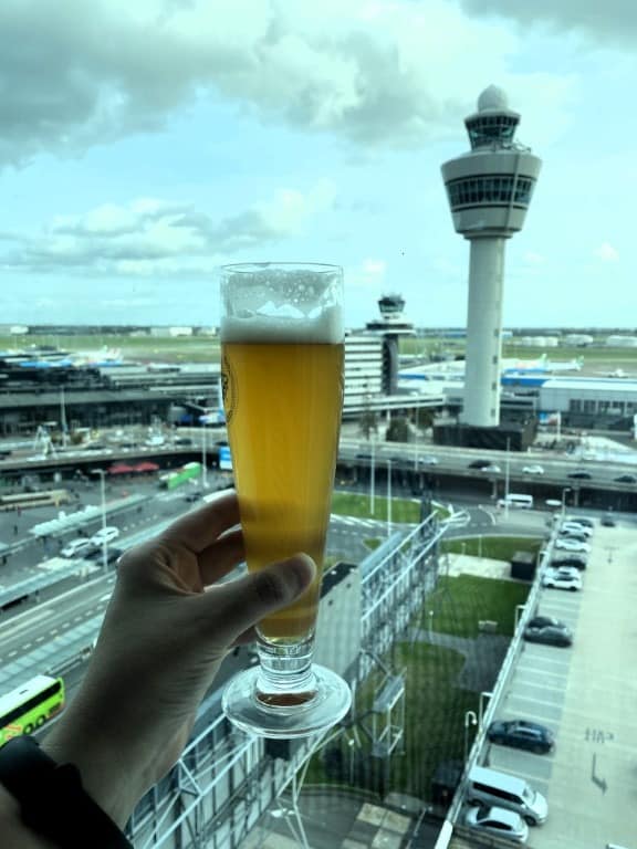 Sheraton Amsterdam Airport Hotel maakt Gouden Brood - van oud brood naar bier