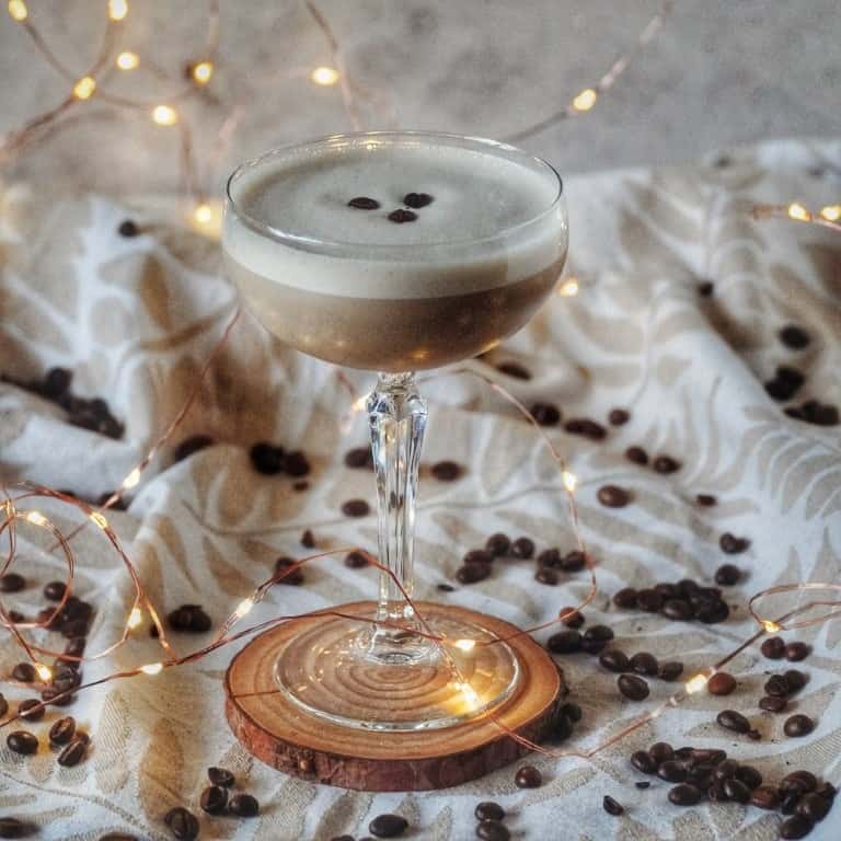 Crème Brûlée Coffee Martini  5 koffie cocktails om thuis zelf te maken