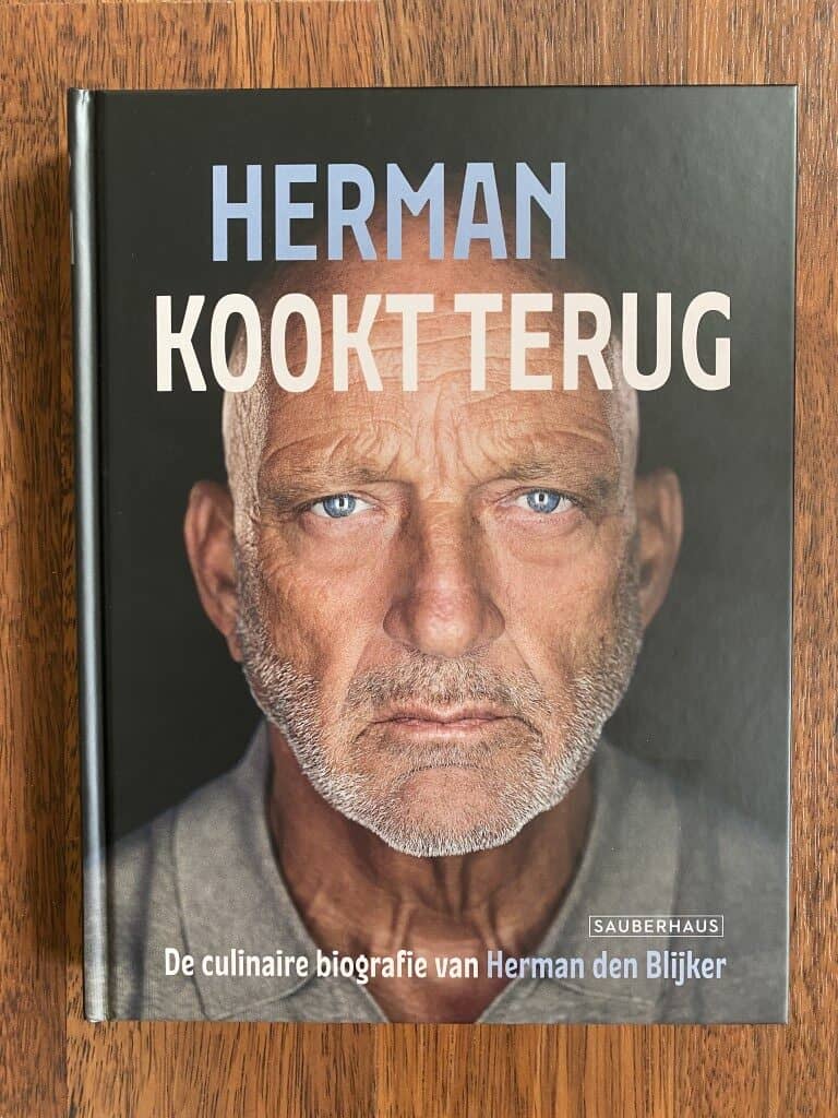 Review Herman kookt terug - De culinaire biografie van Herman den Blijker