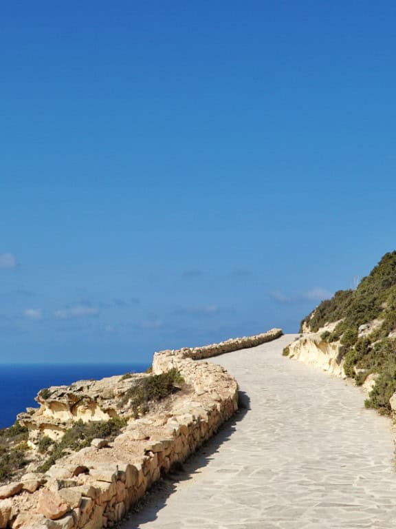 Sanap Cliffs Gozo