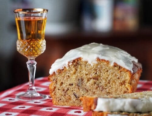 Bananenbrood met rum en rumglazuur