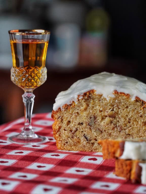 Bananenbrood met rum en rumglazuur
