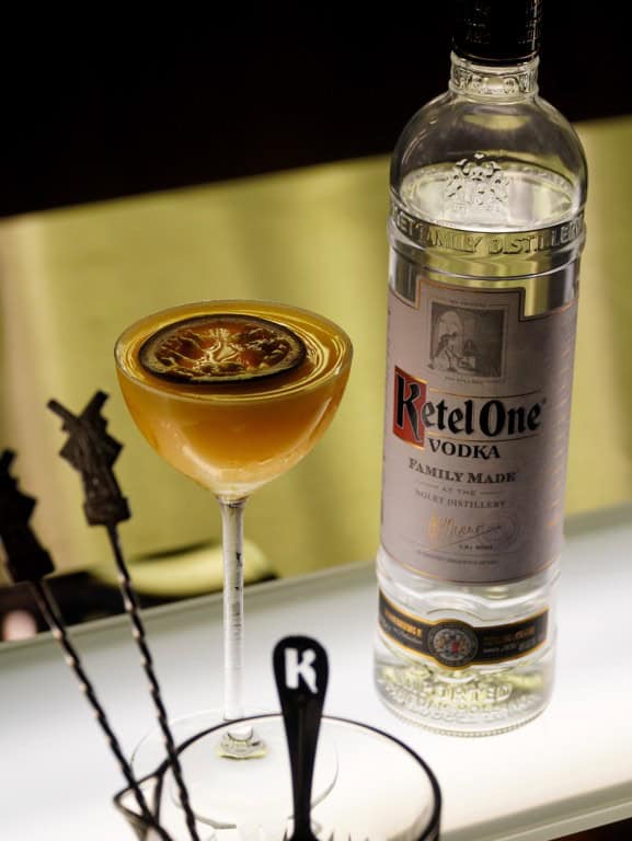 Van ketel tot cocktail de Nolet Copper Club in Schiedam
