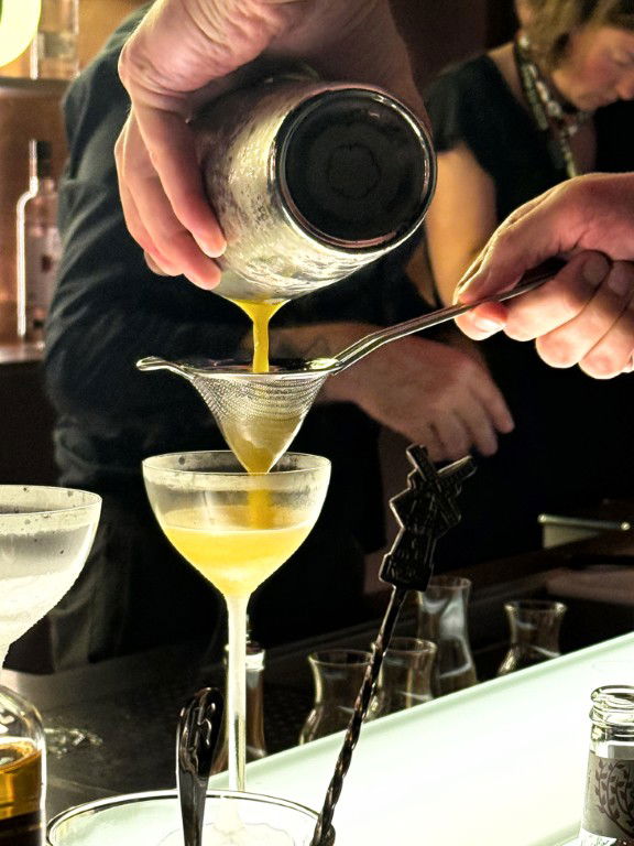Van ketel tot cocktail de Nolet Copper Club in Schiedam