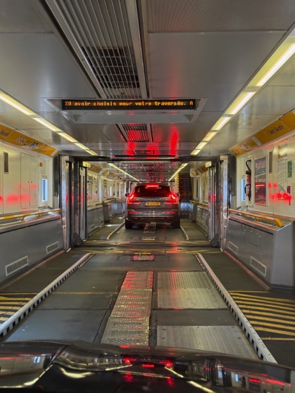 Met eigen auto naar Zuid-Engeland Boot versus EurotunnelLe Shuttle - Via de Eurotunnel Le Shuttle met je auto naar Zuid-Engeland