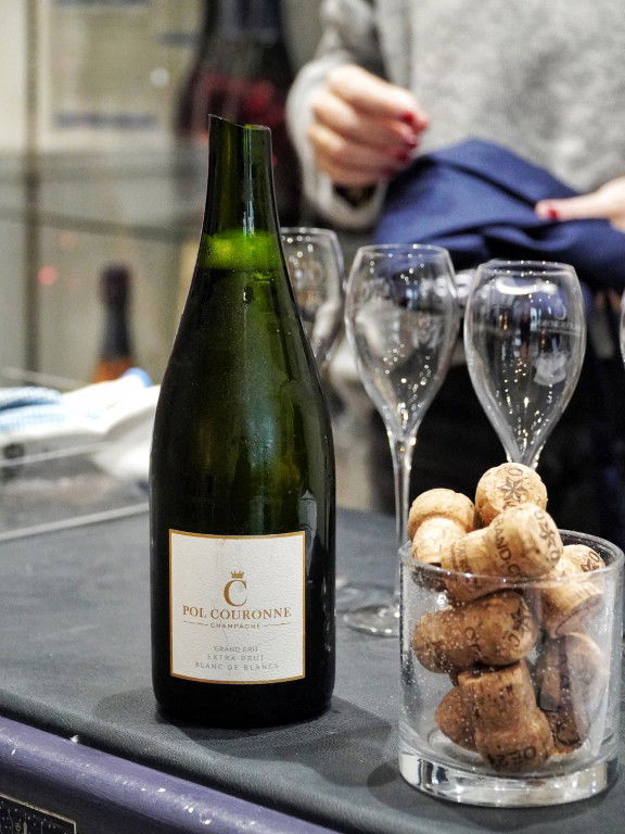Weekend in de Champagne - Sabreer je eigen champagnefles bij Pol Couronne