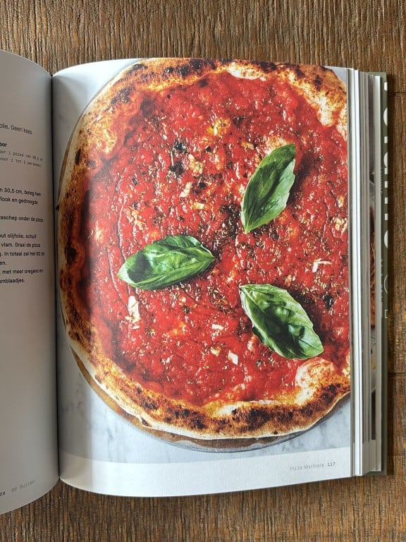 Review Pizza Volume 01 – Tom Gozney