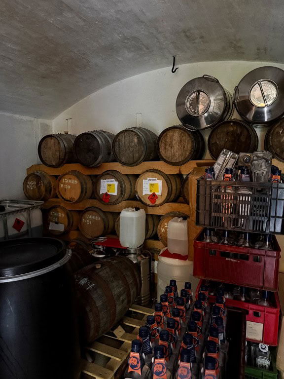 Op bezoek bij: Tolmanns Gin: premium gins uit Fort Vijfhuizen 9 Binnenkijken bij Tolmanns Gin premium gins uit Fort Vijfhuizen