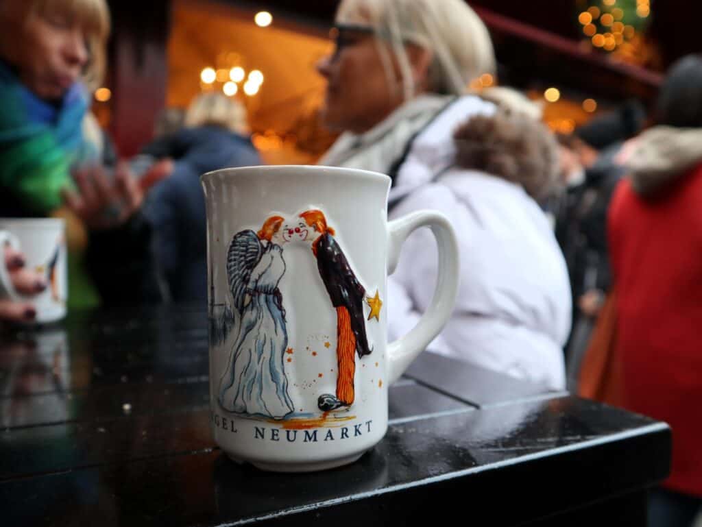 De Kerstmarkten in Keulen bezoeken