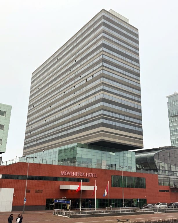 Mövenpick Hotel Amsterdam - Slapen aan het IJ 8 Mövenpick Hotel Amsterdam City Centre - sfeer en beleving