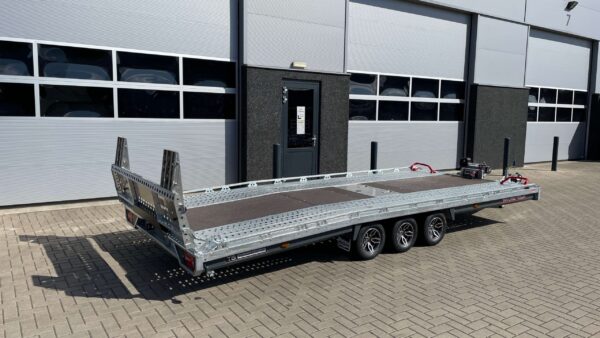 Brian james T Transporter 550x224 Voorraad model