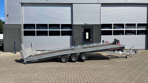 Brian james T Transporter 550x224 Voorraad model