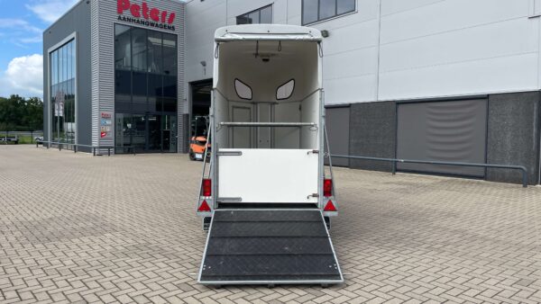 Gebruikte paardentrailer Henra 1-paards Zeer nette staat!