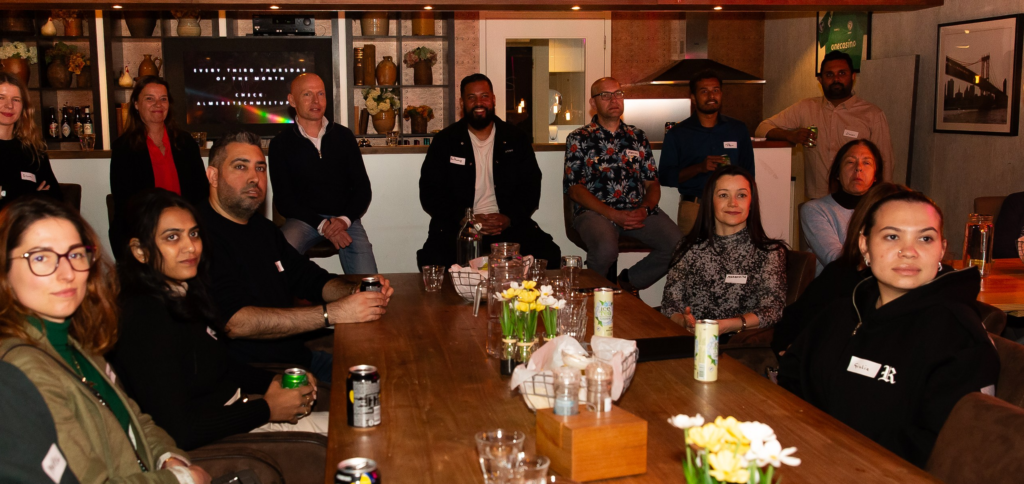 Friday night community drinks #11 – Let’s meet in yellow 💛