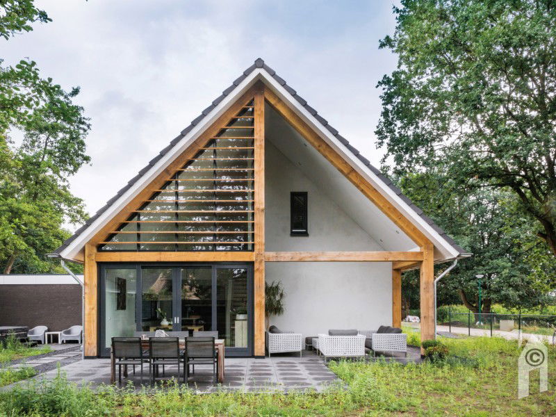 houten spant in Heesch